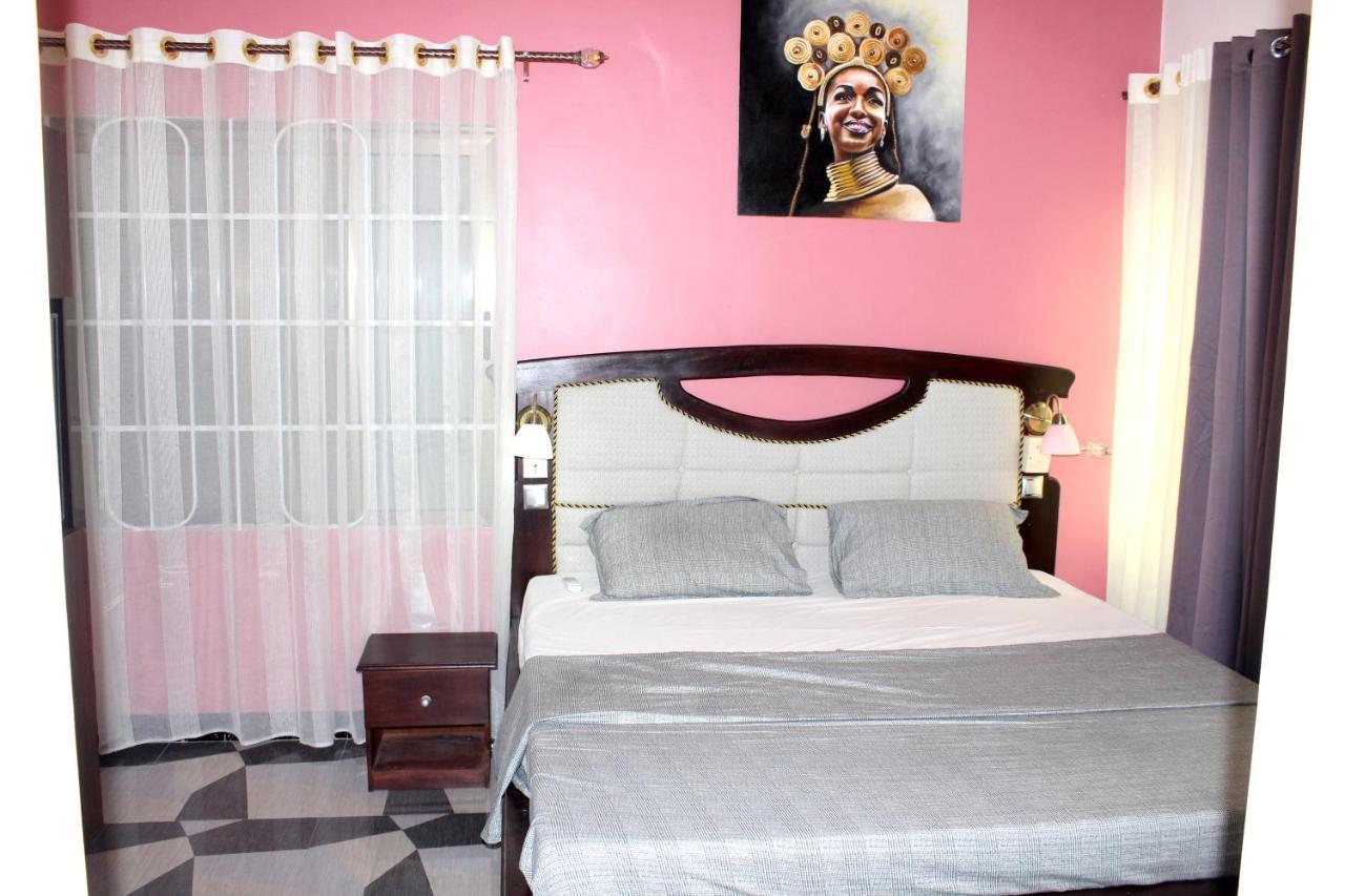 Residence Palais Du Stade Cotonou Ngoại thất bức ảnh