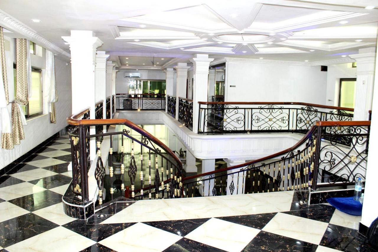 Residence Palais Du Stade Cotonou Ngoại thất bức ảnh