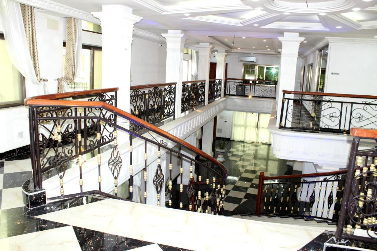 Residence Palais Du Stade Cotonou Ngoại thất bức ảnh