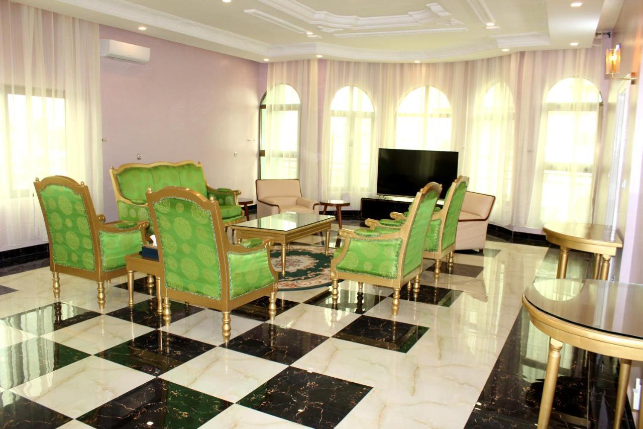 Residence Palais Du Stade Cotonou Ngoại thất bức ảnh